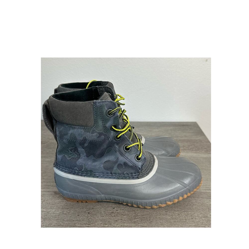 Sorel Cheyanne II Camo Snow Duck Boots Size 6